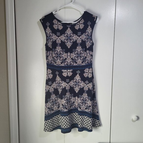 New York & Company Dresses & Skirts - New York & Co Women's SZ S Fit and Flare Print Dress Pockets Navy Sleeveless